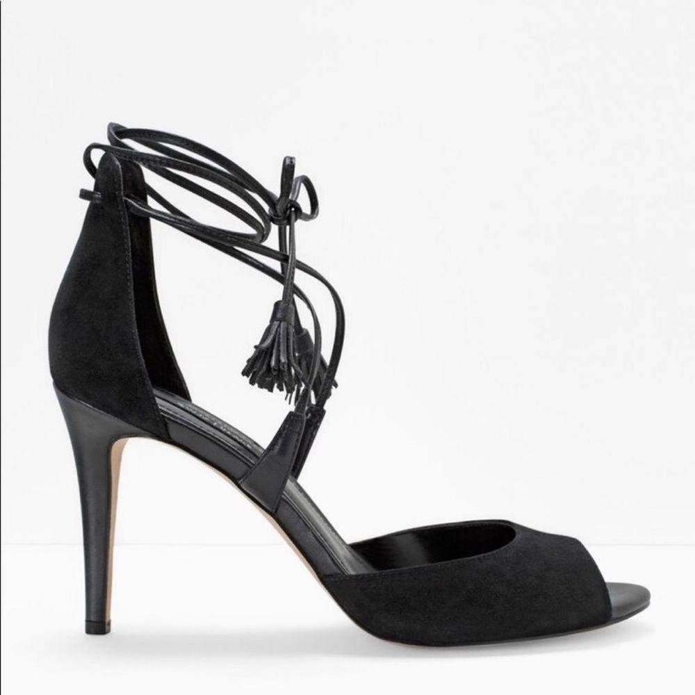 White House Black Market Women's Black Courts
